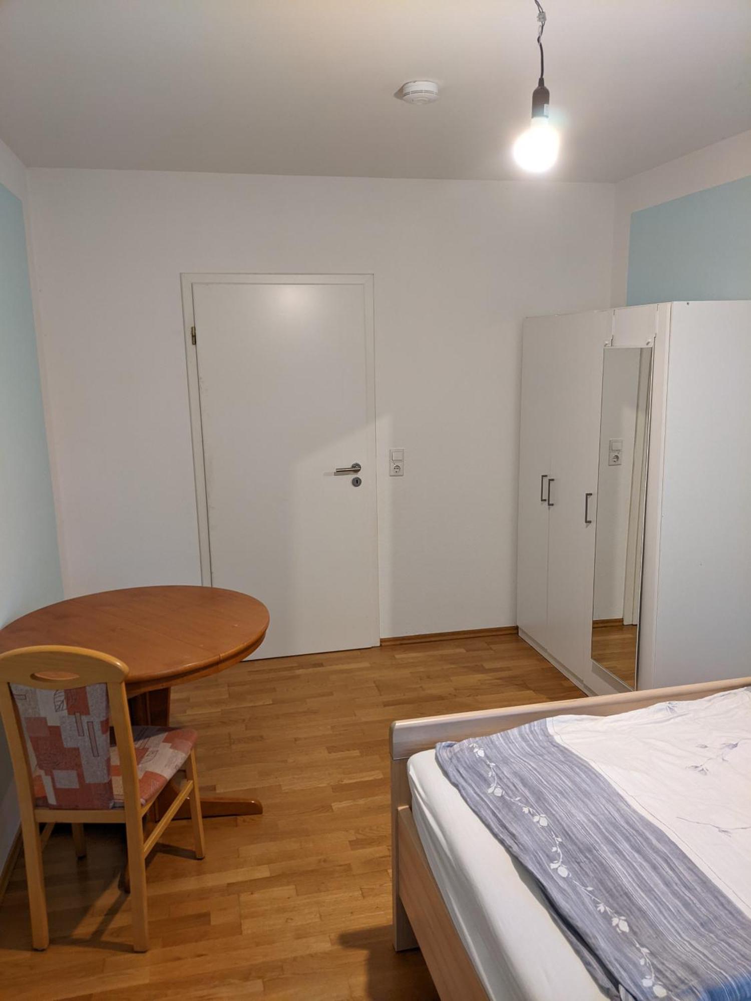 Apartment Moderne Ferienwohnung In Leipzig-schleussig *